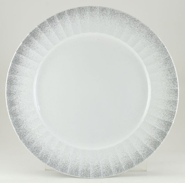 White / Silver Wavy Pattern Charger