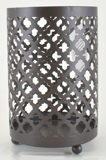 Metal CANDLE Quatrefoil Lantern