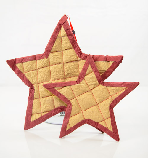 13'' REd / TAn QuiltEd STAR OrnAmEnts Asst.