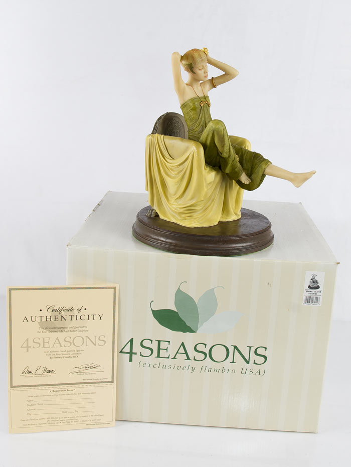 4 Seasons Woman Summer Seated Figure