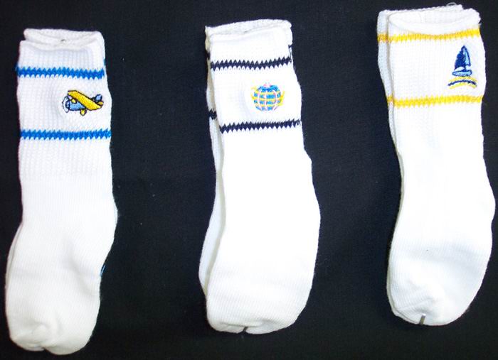 Socks  NEW Born Size White  Embroidered  Socks: 0-12 Mos
