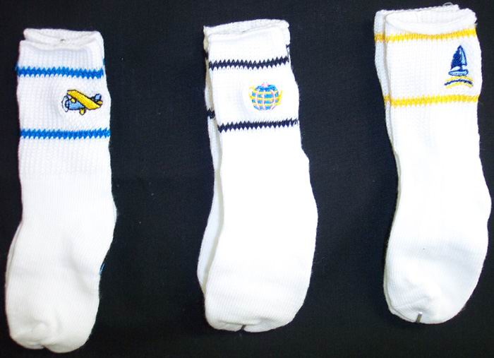 SOCKS  New Born Size White  Embroidered  SOCKS: 0-12 Mos