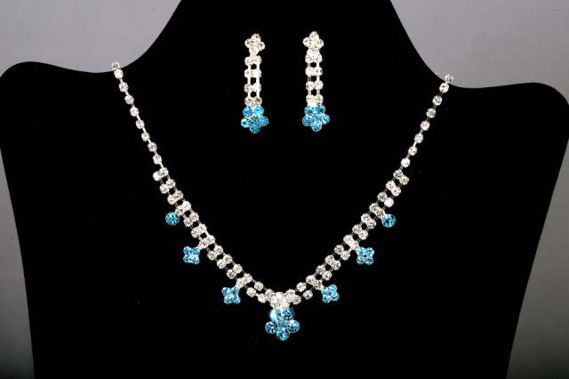 Rhinestones 3Pc Neacklance & EARRINGS Set  (# WU7-043F)