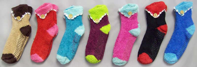 Girls Winter SOCKS With Button  ( # WF1125)
