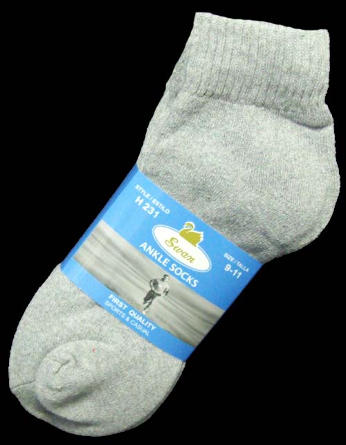 ''Swan''Aduts  Ankle SOCKS - Grey - Size: 9-11  ( # H231)