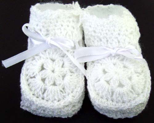 Baby Knitted Crochet Booties - White Color - Size: NEW Born