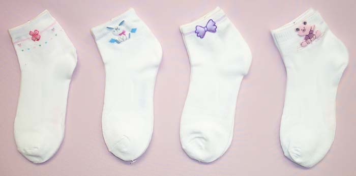 Trainer SOCKS With Appliques  -  Girls Sizes ( # D2307)