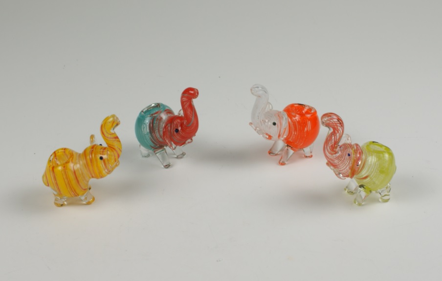 GLASS Mini Elephant PIPE(on sale)