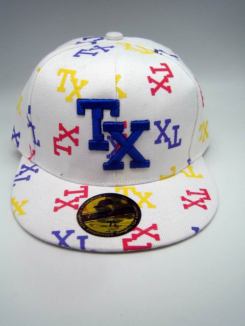 [CLOSE OUT] FITTED CAP--Embroidery TX/White