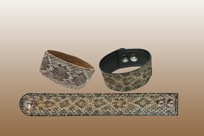 Medium Width Snake Cuff Bracelet 1 ''