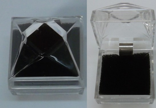 Lucite Necklace or Earrings JEWELRY BOX With Insert